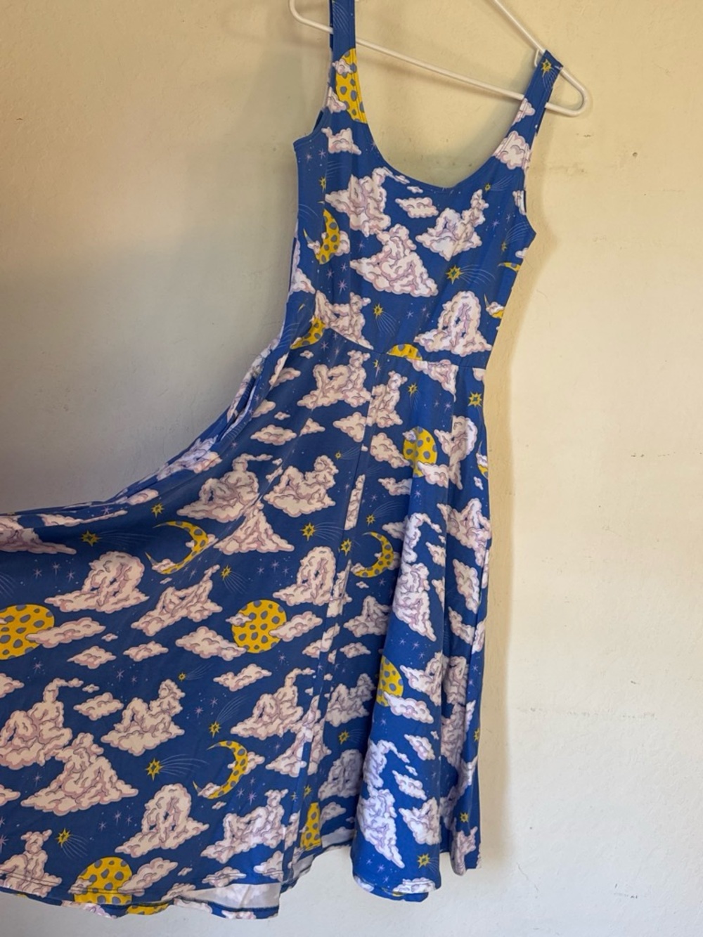 NOOWORKS Vacation Dress in Cloud People - Picture 3 of 7